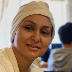 Meet your Posher, Monna